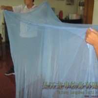 xÎ